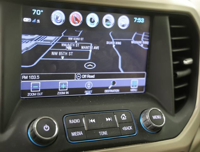 Used 2018 GMC Acadia Denali w/ Technology Package image 9