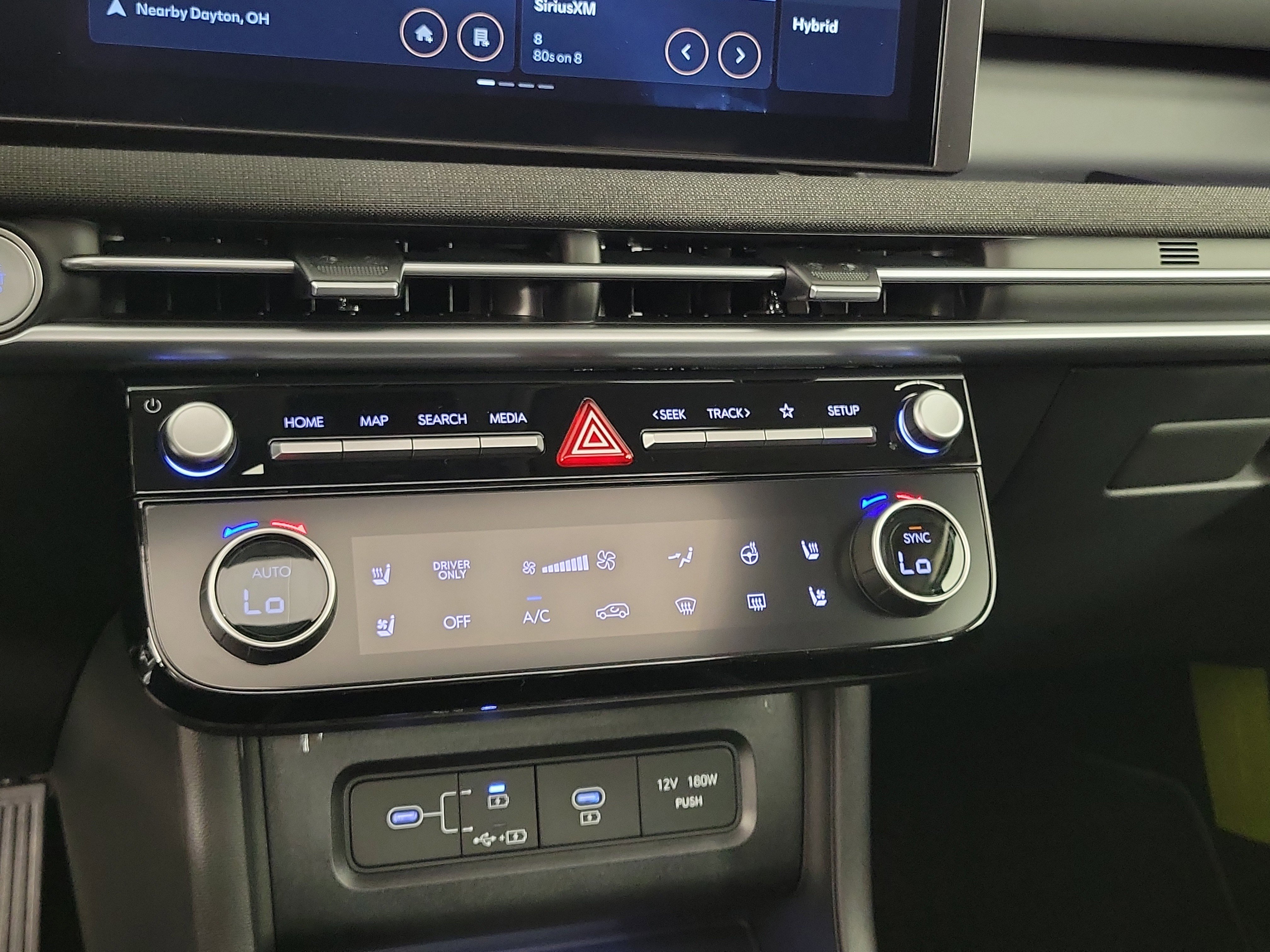 New 2025 Hyundai Tucson Limited w/ Tow & Go Package image 16