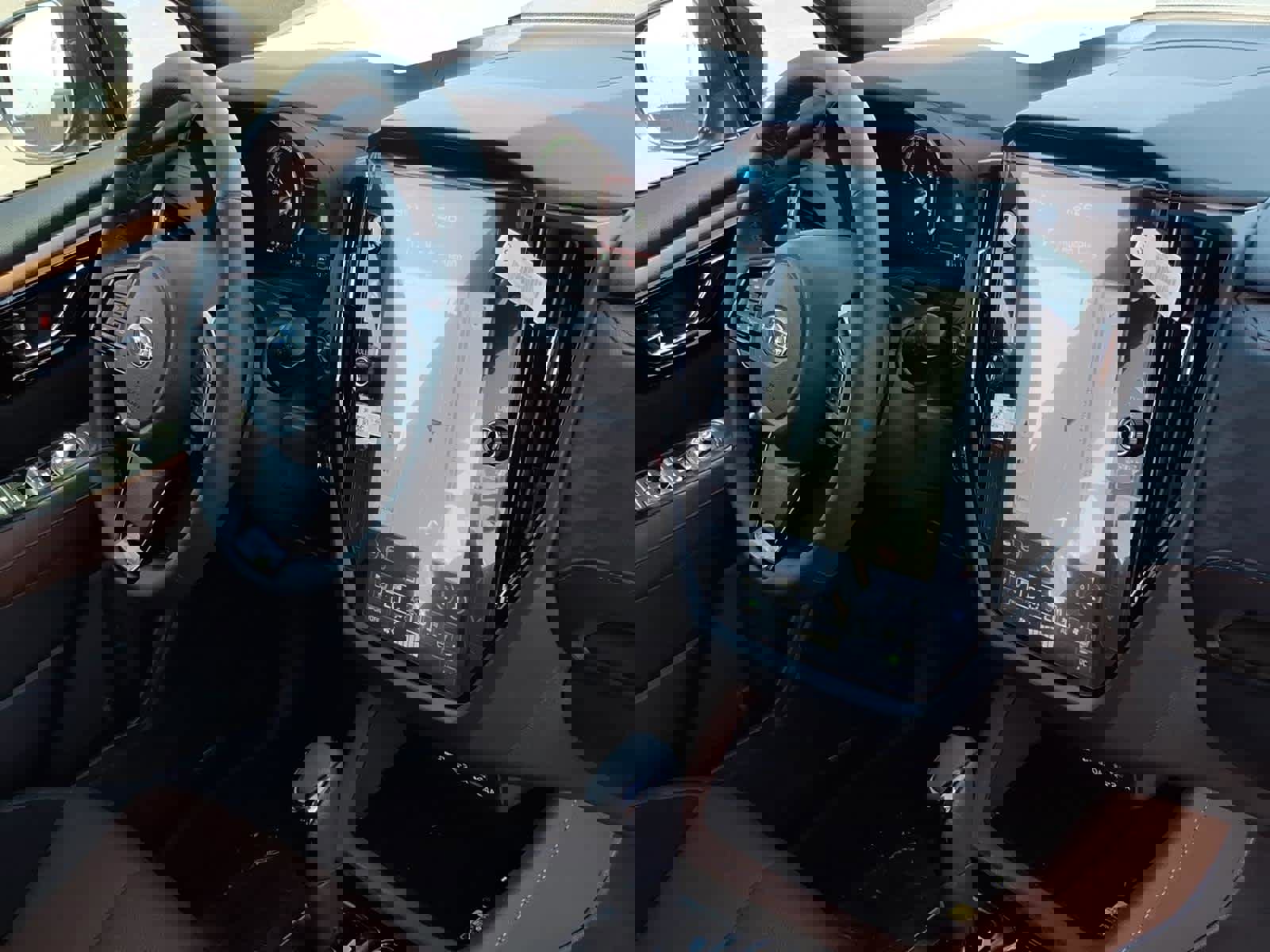 New 2026 Subaru Forester Touring AWD/4WD image 17