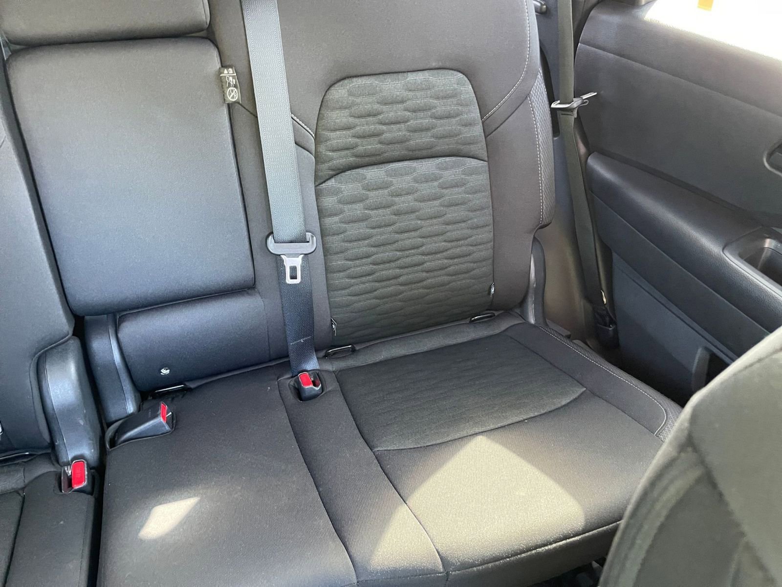 Used 2025 Nissan Pathfinder SV AWD/4WD image 40
