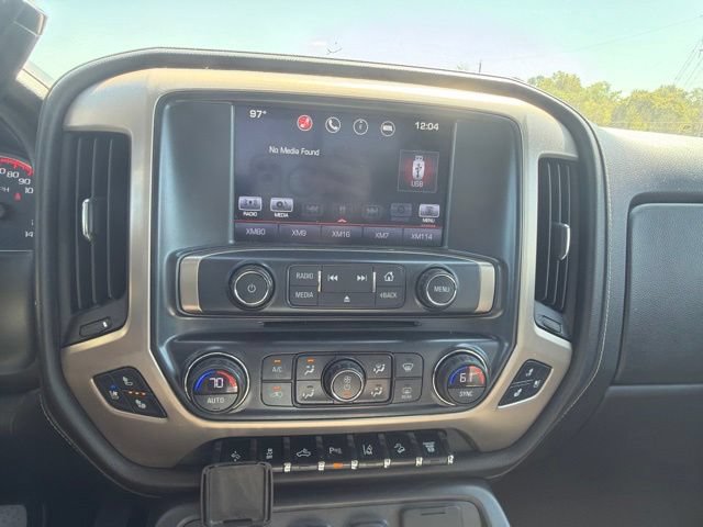 Used 2016 GMC Sierra 2500 Denali w/ Duramax Plus Package AWD/4WD image 15
