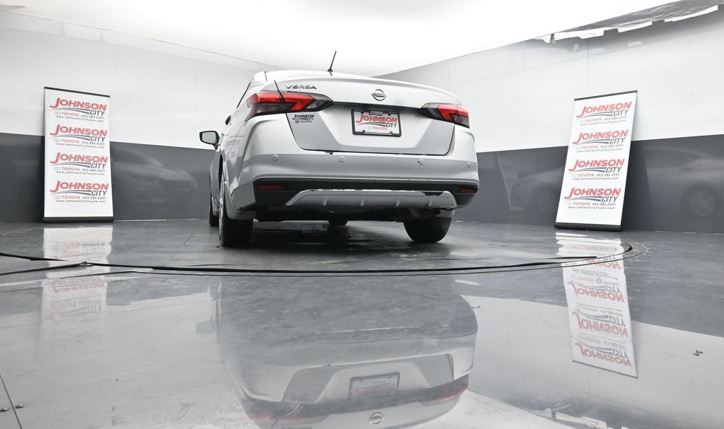 Used 2021 Nissan Versa S image 36