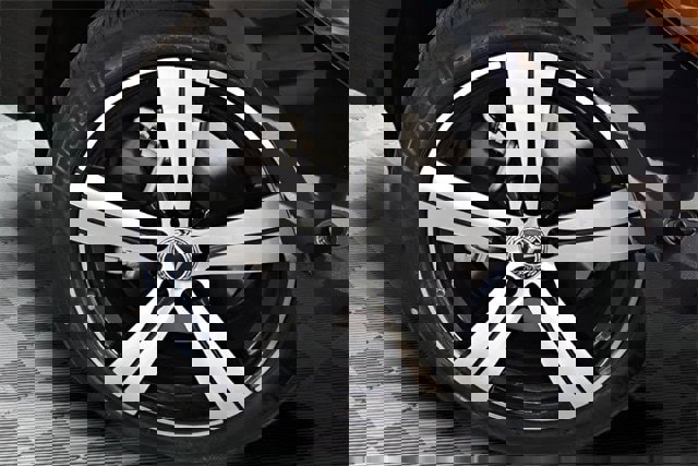 New 2026 Mercedes-Benz C 300 4MATIC image 14