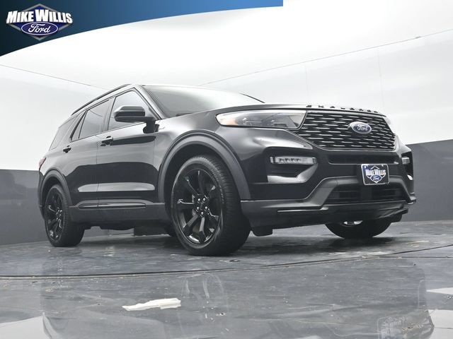 Used 2024 Ford Explorer ST-Line w/ Class IV Trailer Tow Package RWD image 17