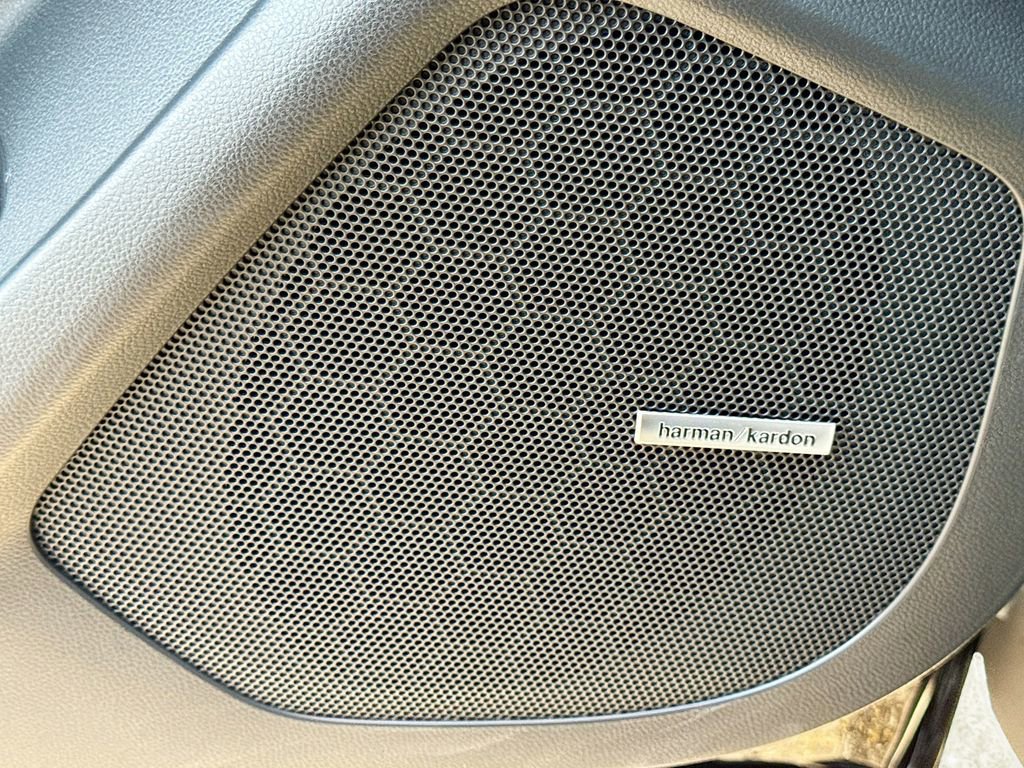 New 2026 Subaru Ascent Limited image 22