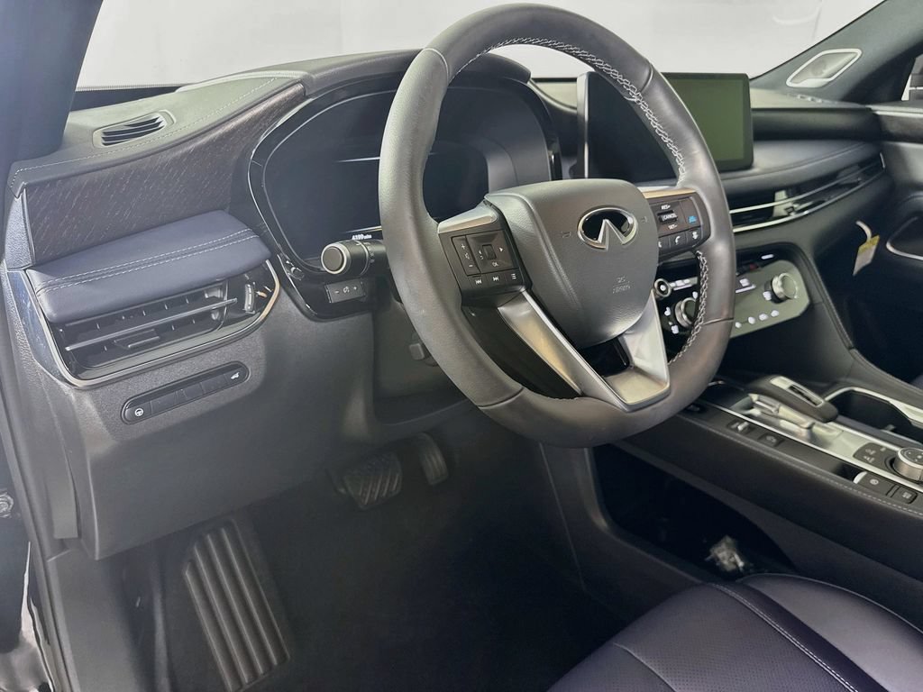 Certified 2026 INFINITI QX60 Sport w/ Dark Cargo Package AWD/4WD image 12