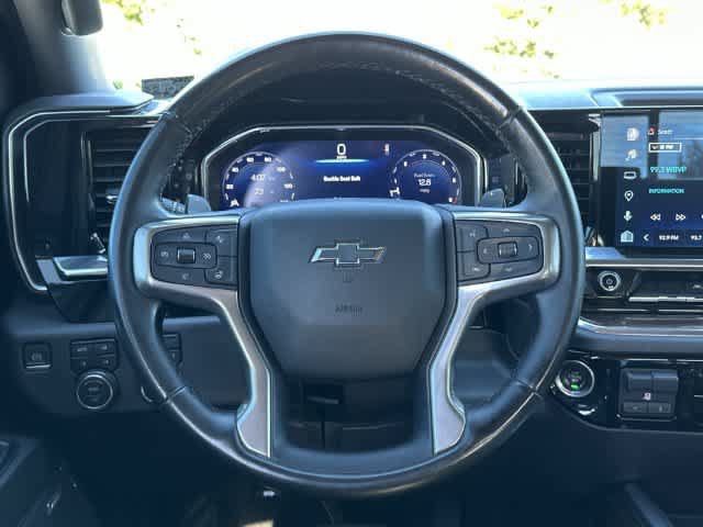 Used 2024 Chevrolet Silverado 1500 LT Trail Boss w/ Convenience Package II AWD/4WD image 7