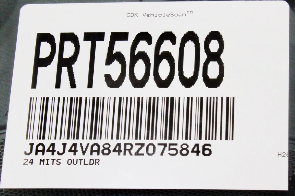 Used 2024 Mitsubishi Outlander SE AWD/4WD image 32