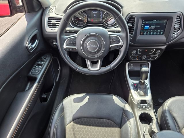 Used 2021 Jeep Compass Latitude w/ Sun and Sound Group image 13