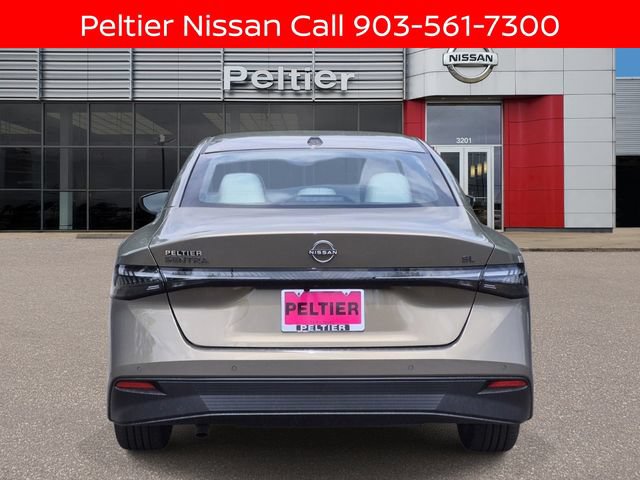 New 2026 Nissan Sentra SL w/ Floor Mat Package FWD image 4