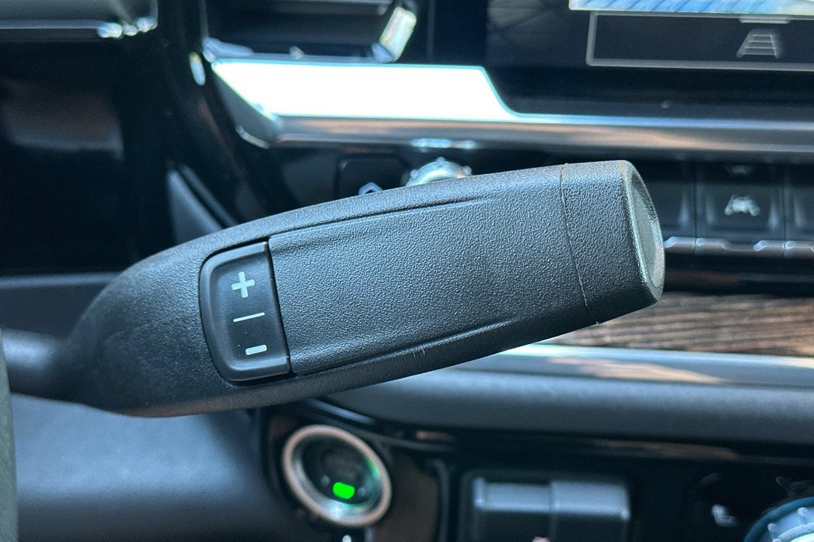 Certified 2024 GMC Sierra 1500 Elevation AWD/4WD image 19