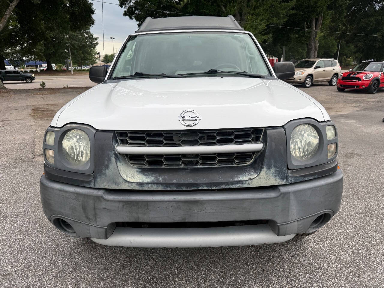 Used 2004 Nissan Xterra XE RWD image 2