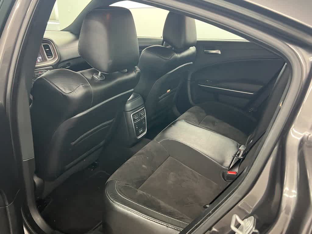 Used 2022 Dodge Charger R/T w/ Plus Group RWD image 11