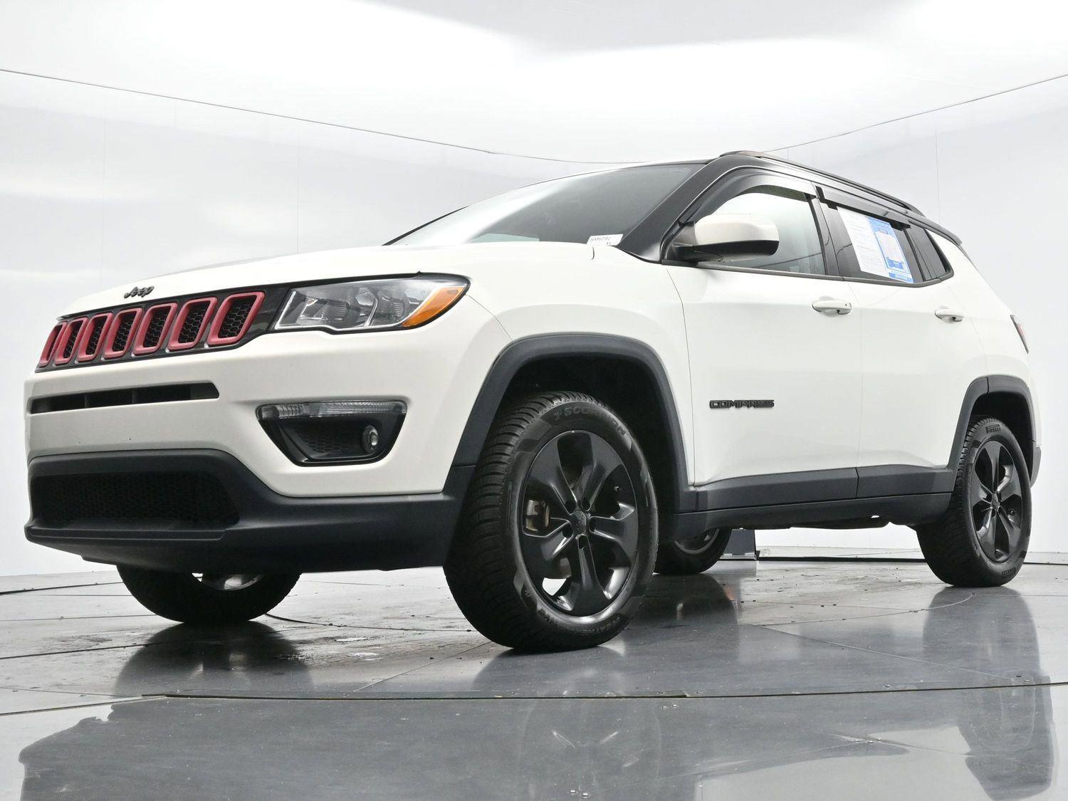 Used 2018 Jeep Compass Latitude w/ Popular Equipment Group AWD/4WD image 41