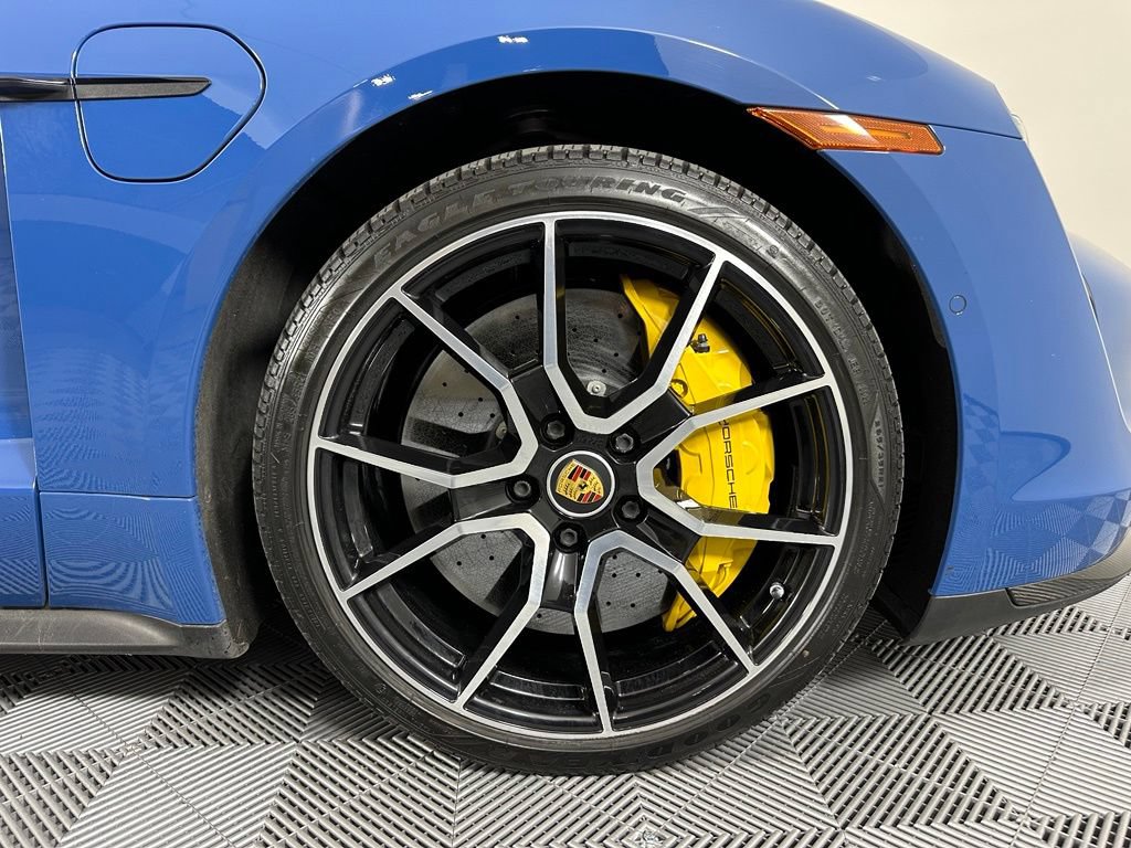 Certified 2022 Porsche Taycan Turbo S AWD/4WD image 15