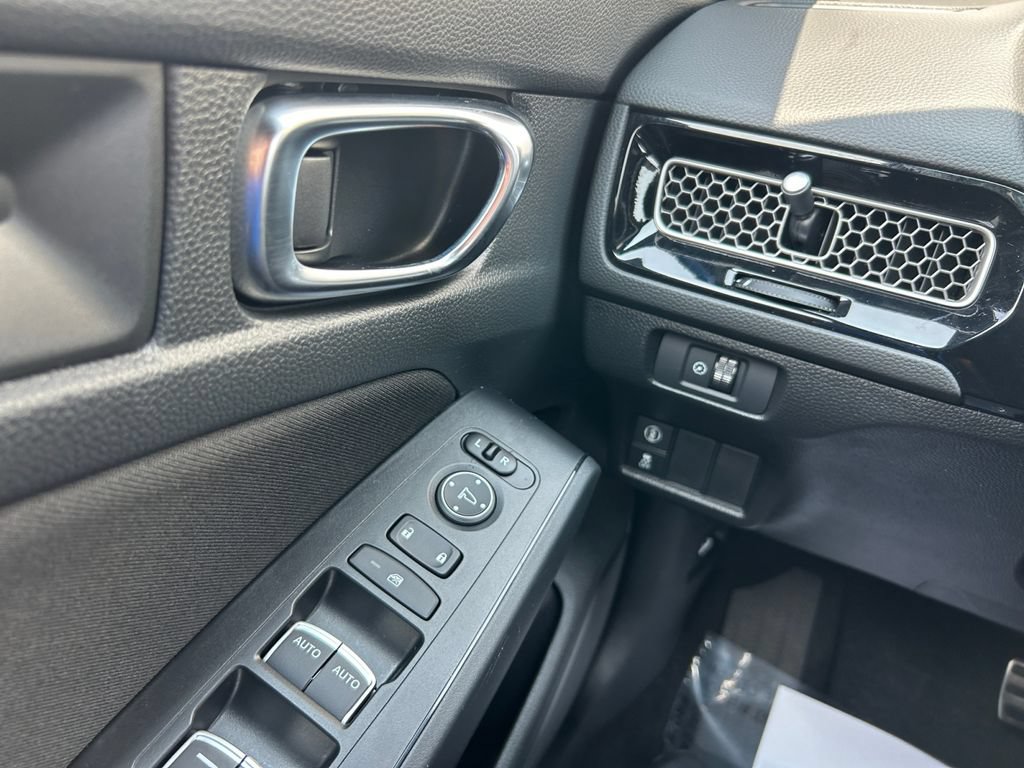Certified 2023 Honda Civic Sport image 30