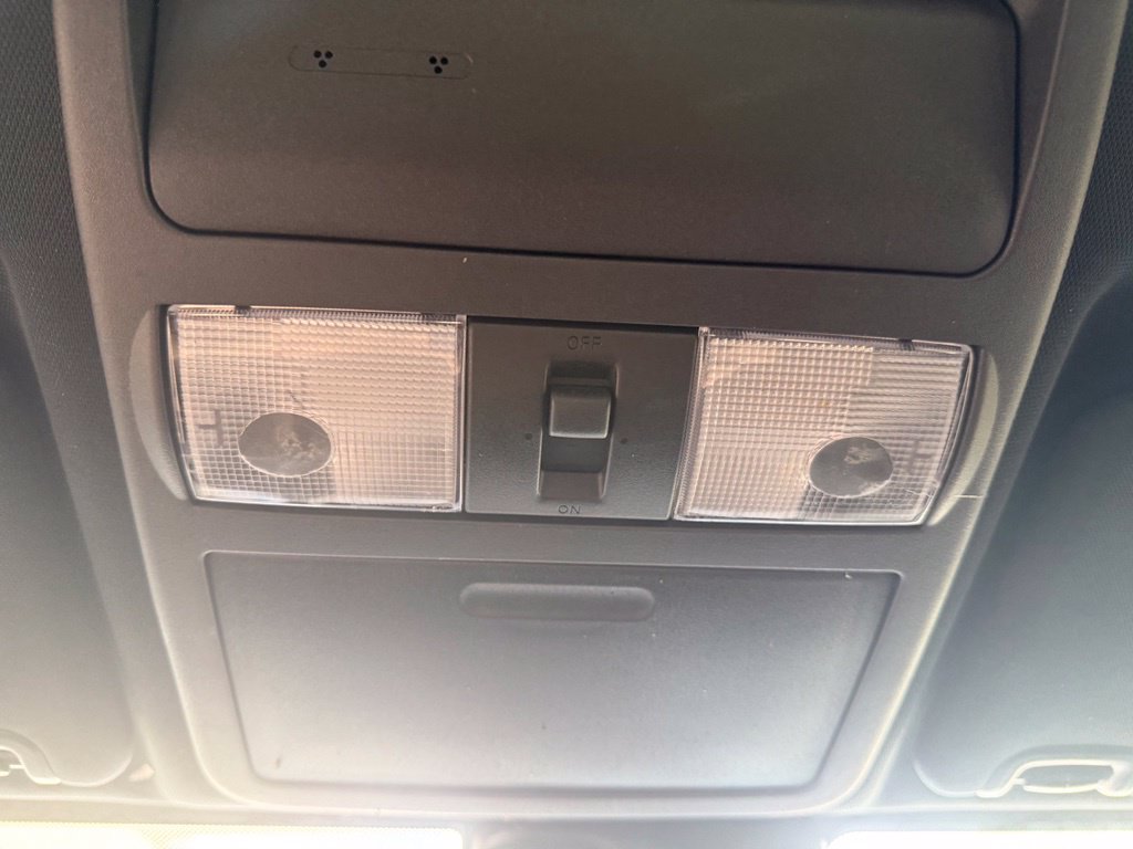 Used 2025 Nissan Frontier Pro-X RWD image 50