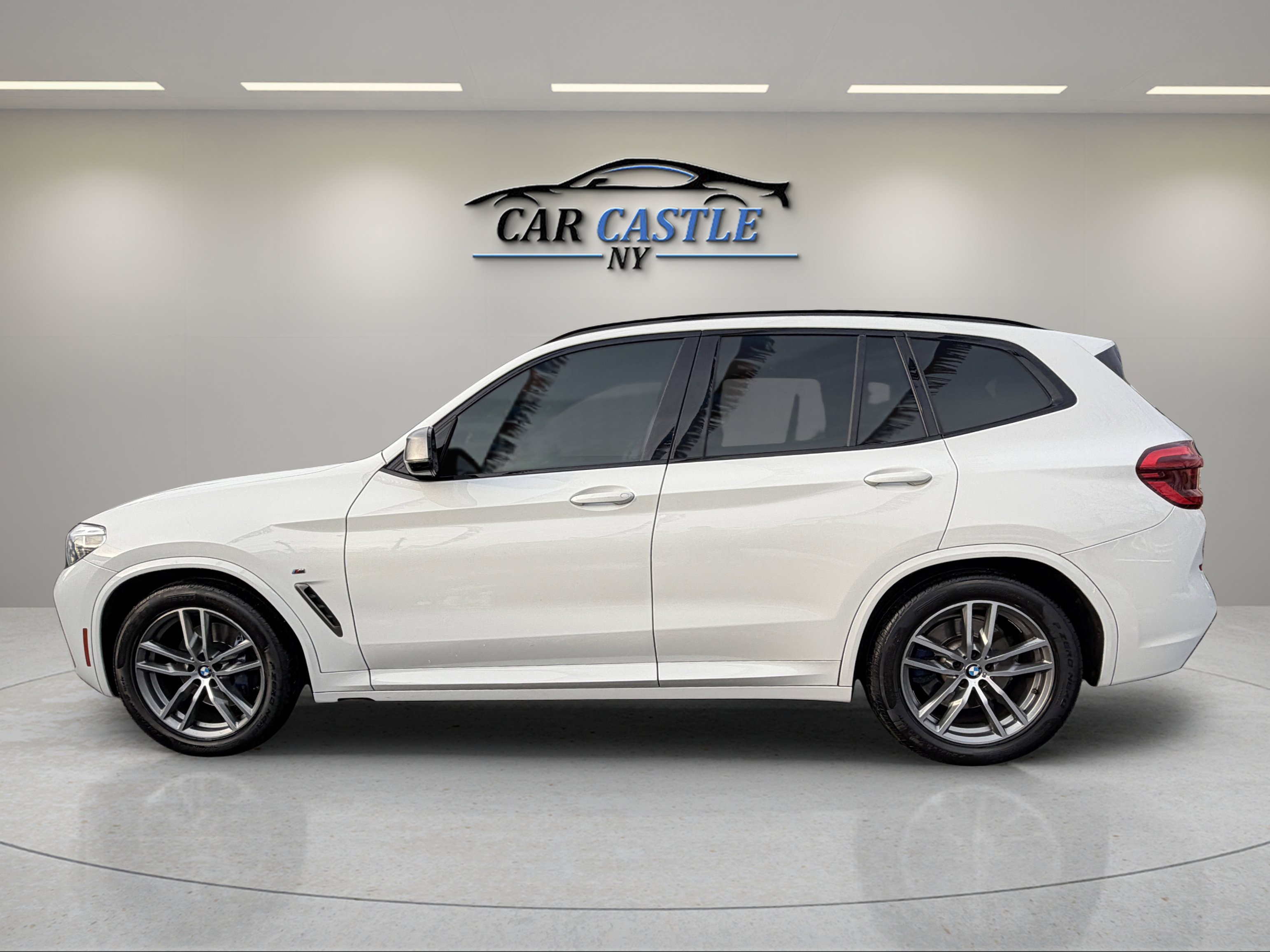Used 2018 BMW X3 M40i w/ Premium Package image 12