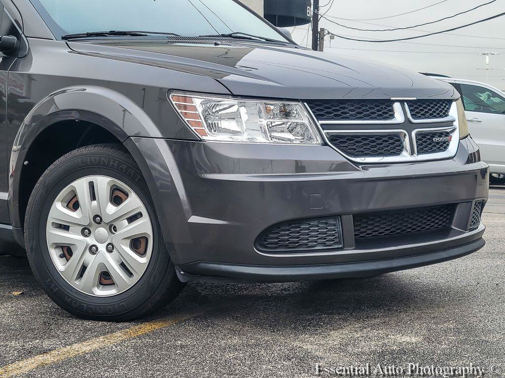 Used 2017 Dodge Journey SE w/ Flexible Seating Group FWD image 4