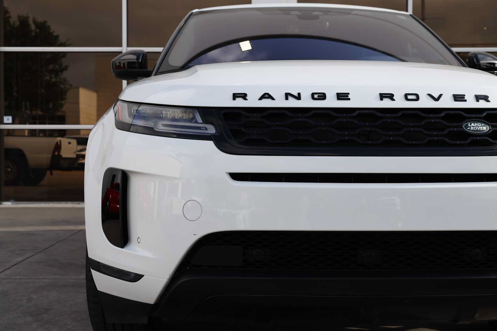 Used 2020 Land Rover Range Rover Evoque SE AWD/4WD image 43
