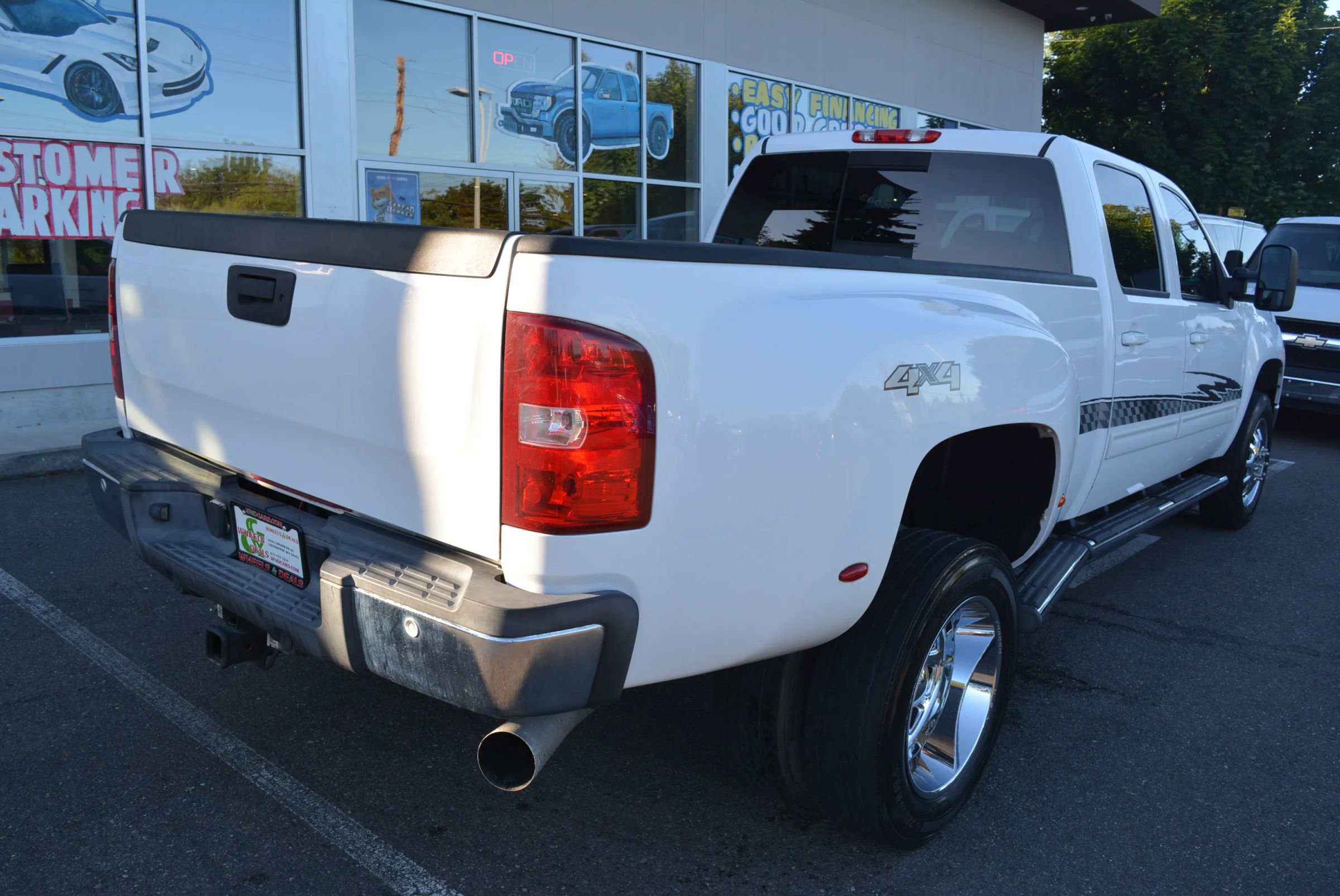 Used 2008 GMC Sierra 3500 SLT image 7