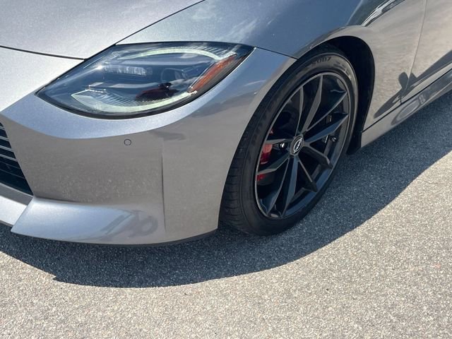 Used 2024 Nissan Z Performance w/ Floor Mat Package RWD image 9