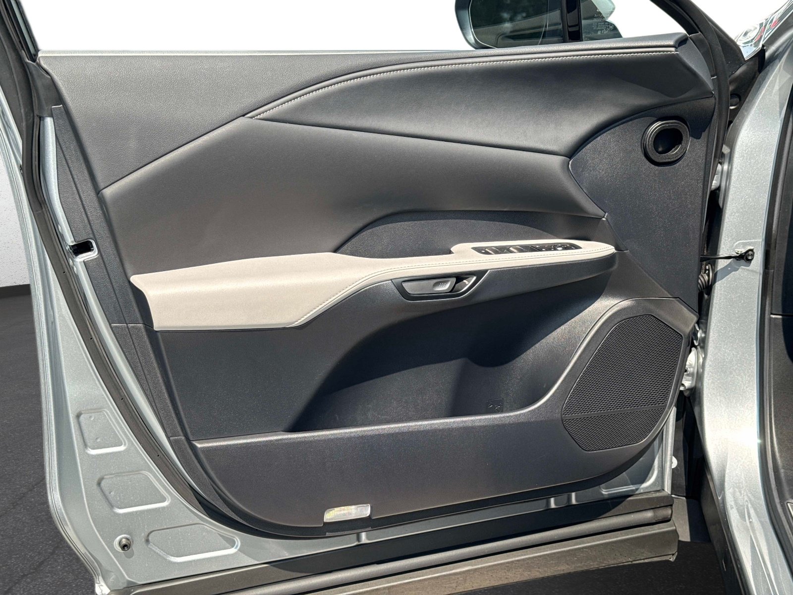 Used 2024 Lexus RX 350 Premium w/ Accessory Package (Z1) FWD image 19