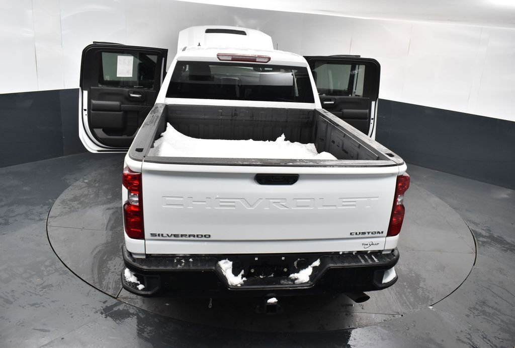 Used 2025 Chevrolet Silverado 2500 Custom w/ Custom Value Package image 22