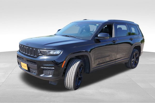 Certified 2025 Jeep Grand Cherokee L Limited w/ Luxury Tech Group II AWD/4WD image 11