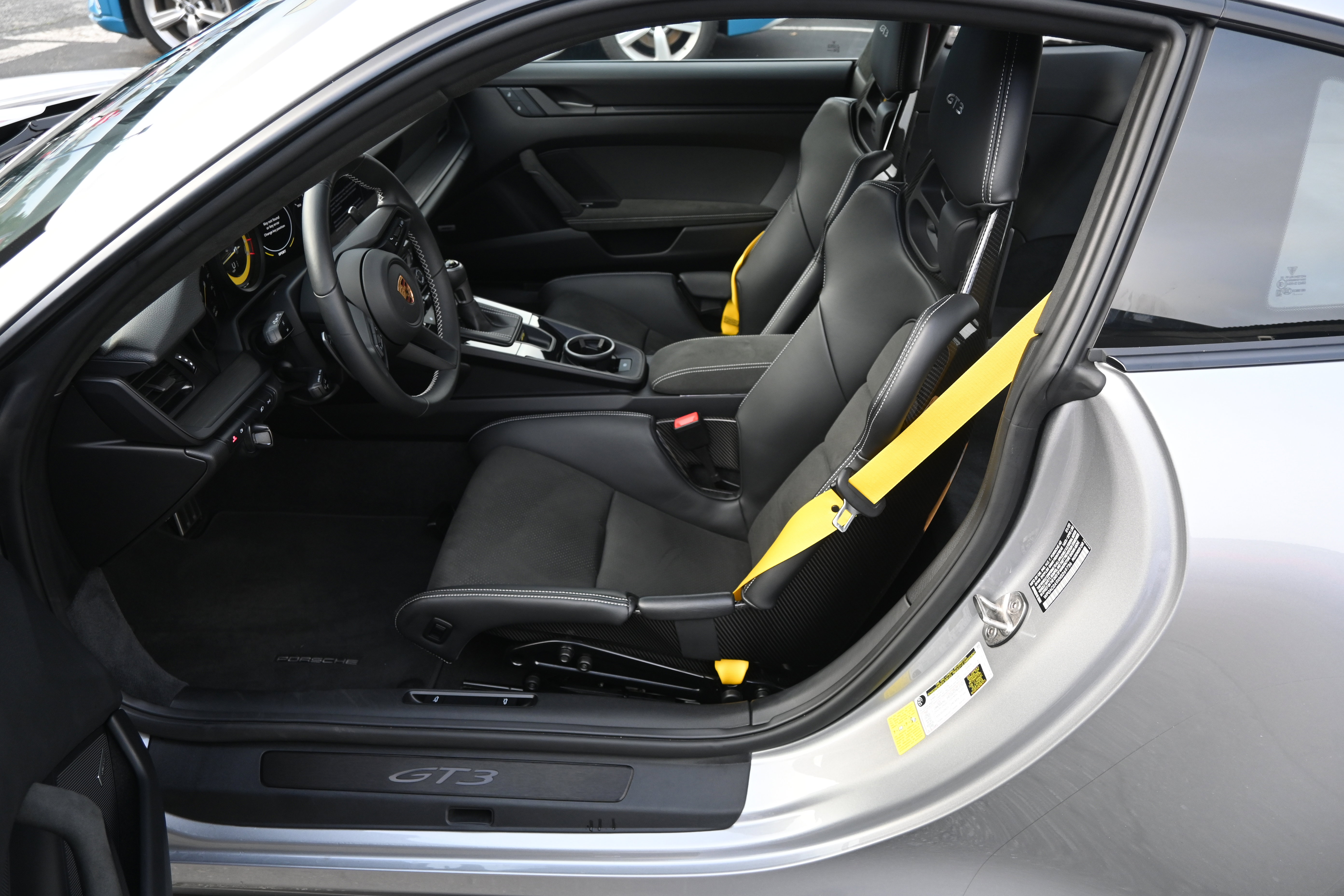 Used 2022 Porsche 911 GT3 RWD image 36