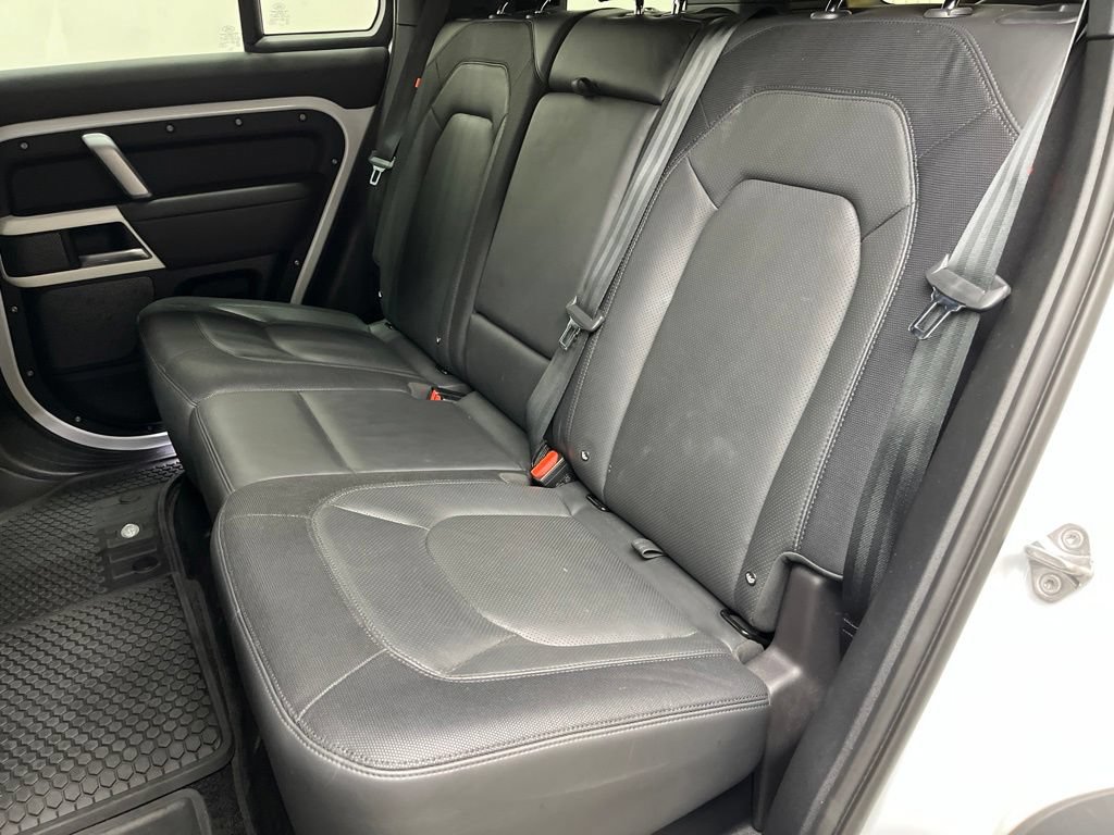 Used 2023 Land Rover Defender 110 X-Dynamic SE AWD/4WD image 22
