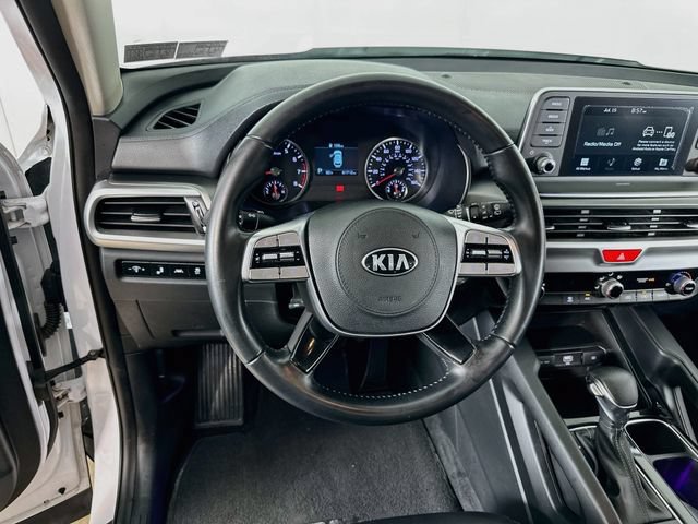 Used 2021 Kia Telluride LX AWD/4WD image 19