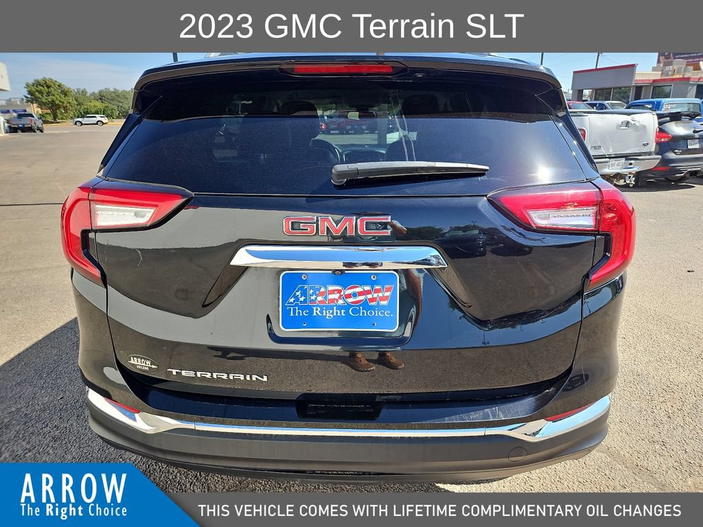 Used 2023 GMC Terrain SLT FWD image 11