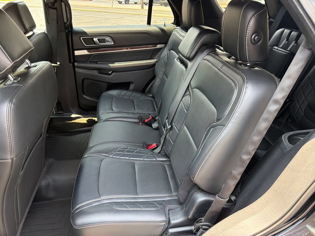 Used 2017 Ford Explorer Platinum AWD/4WD image 40