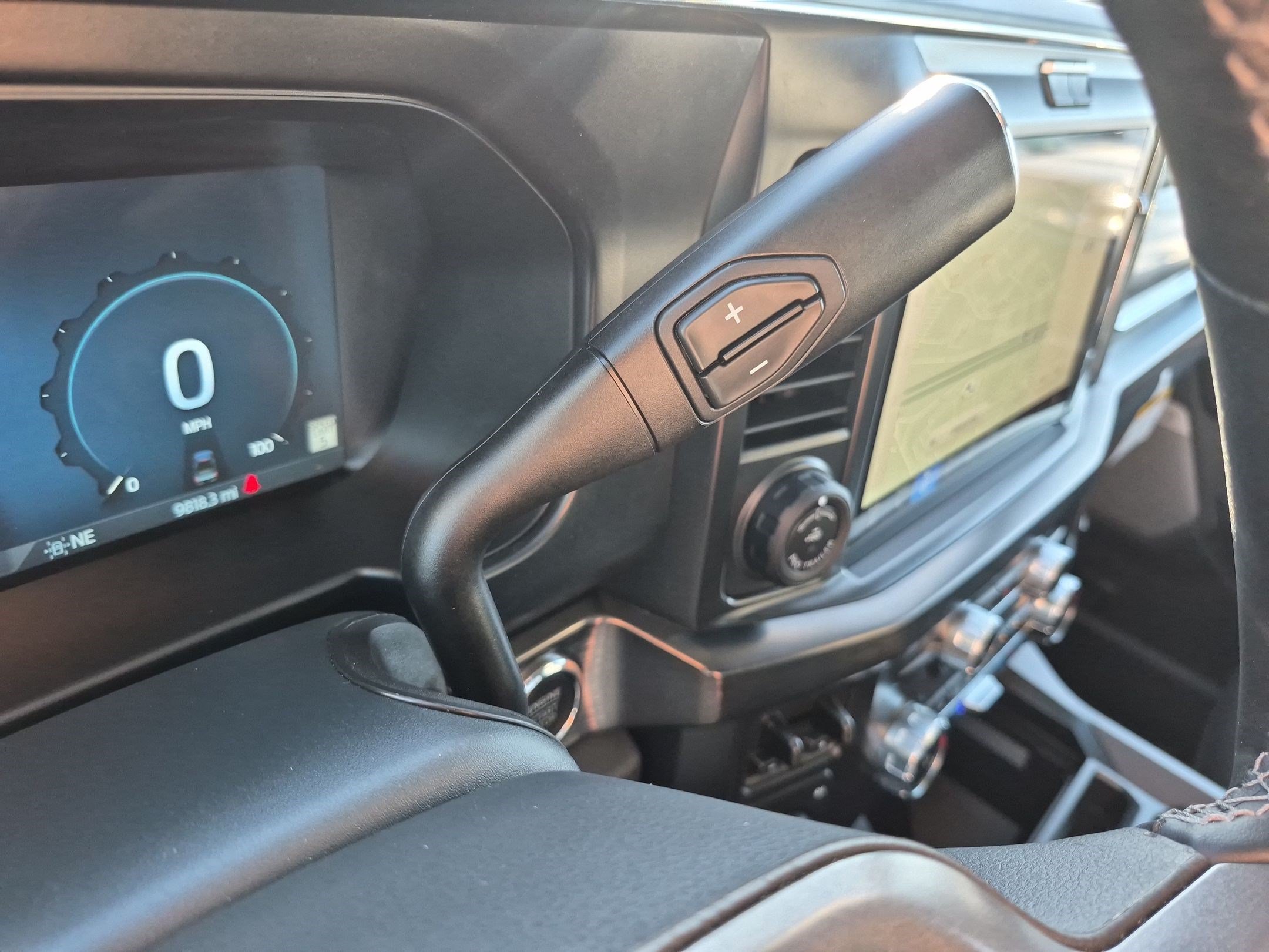 Used 2026 Ford F350 Lariat w/ Black Appearance Package AWD/4WD image 30