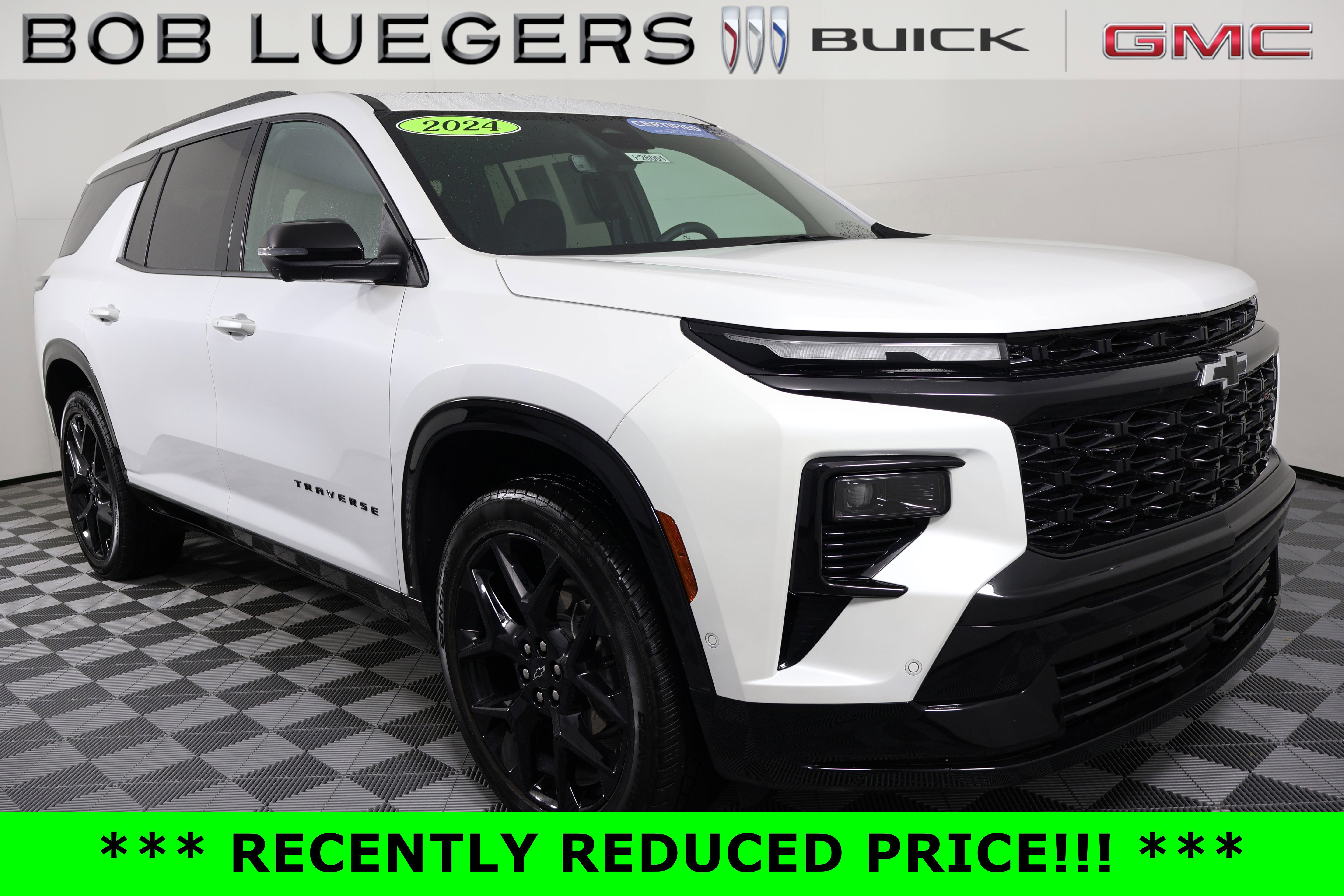 Certified 2024 Chevrolet Traverse RS image 1