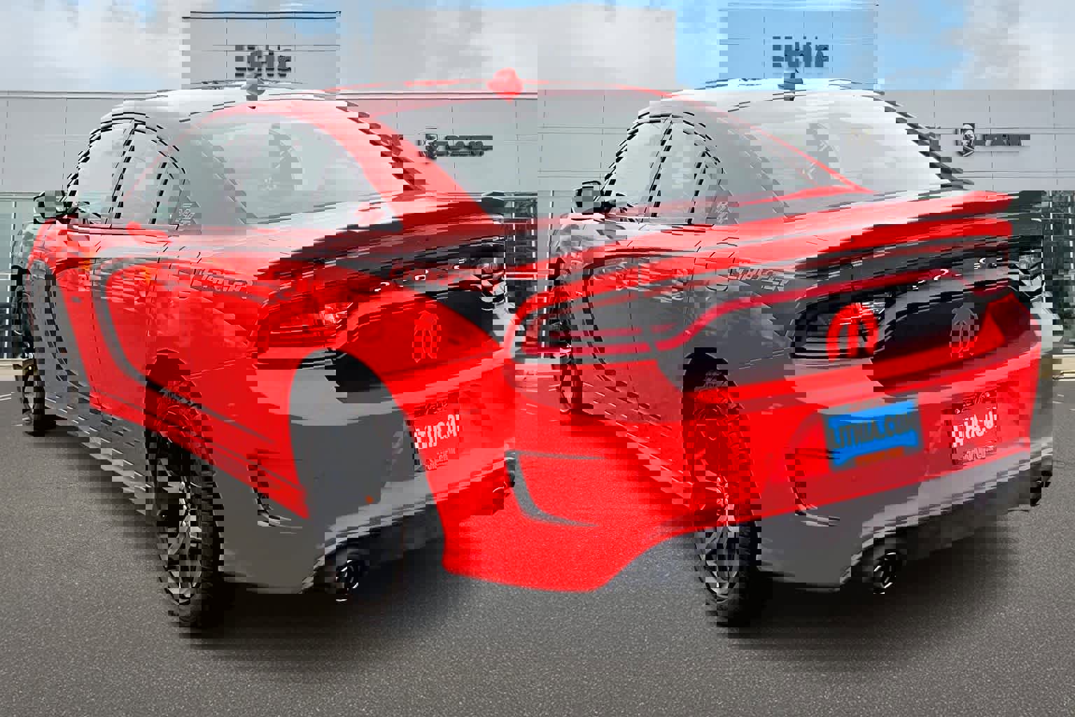 Used 2019 Dodge Charger R/T image 4