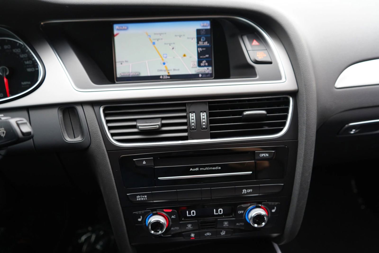 Used 2014 Audi A4 2.0T Premium Plus w/ Premium Plus Package image 11