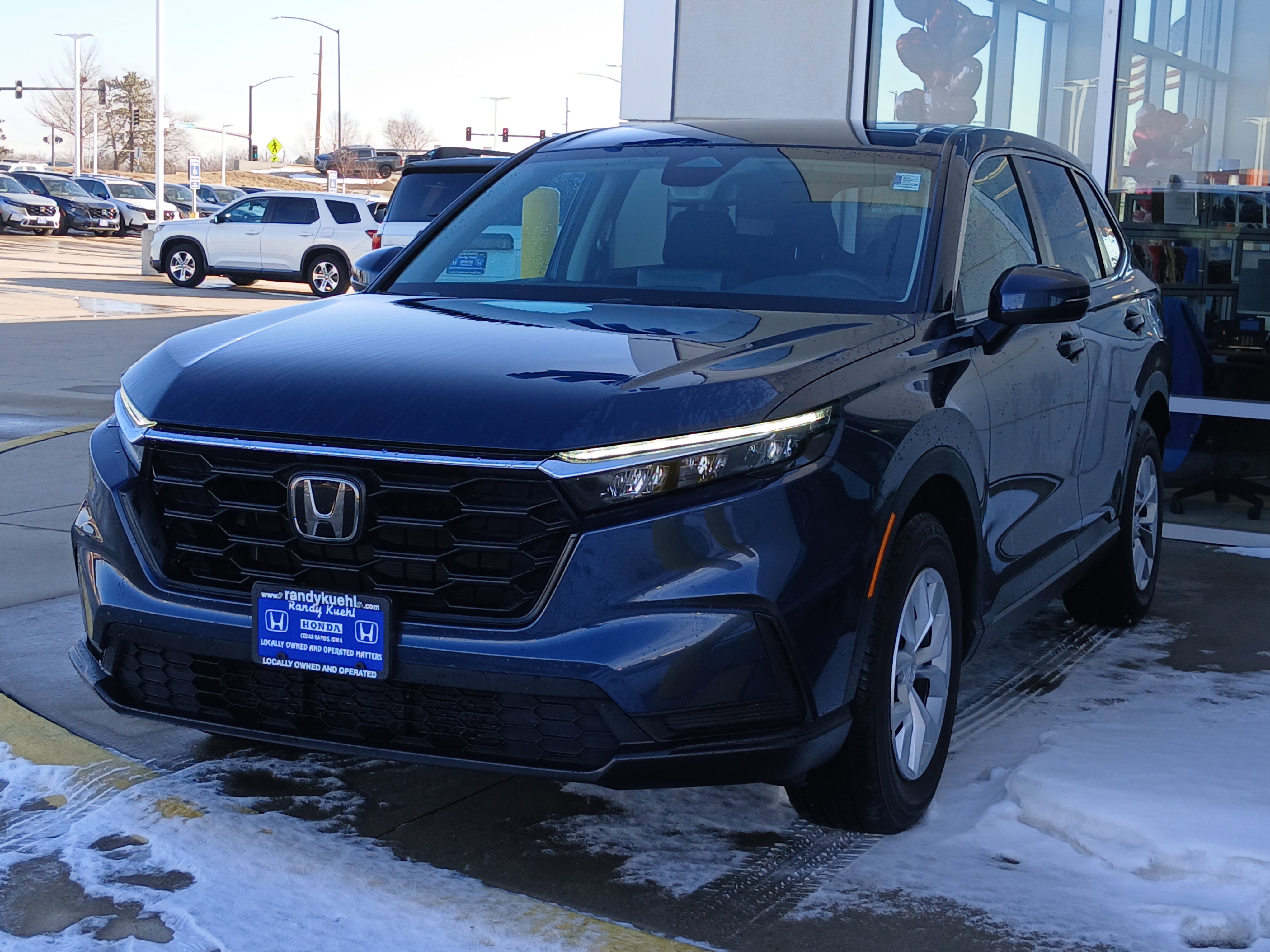 Used 2025 Honda CR-V LX image 3