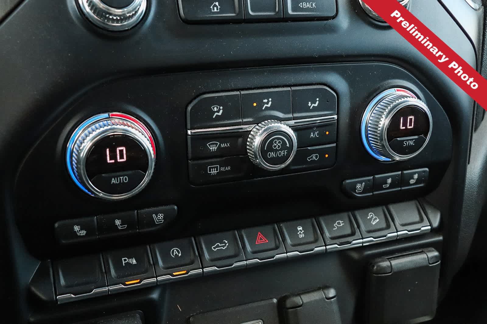 Used 2020 GMC Sierra 1500 AT4 w/ AT4 Premium Package AWD/4WD image 18