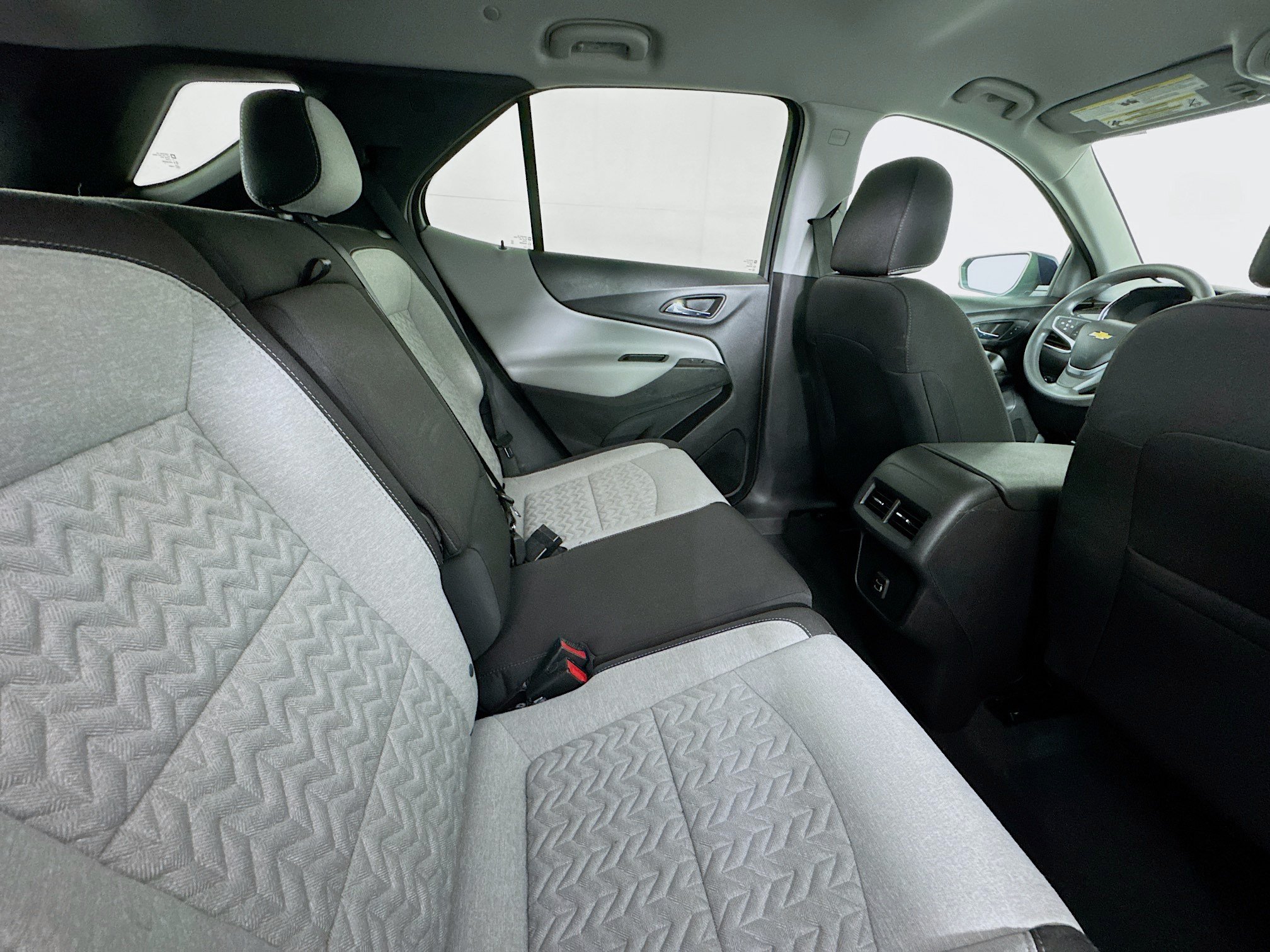 Used 2022 Chevrolet Equinox LT FWD image 46