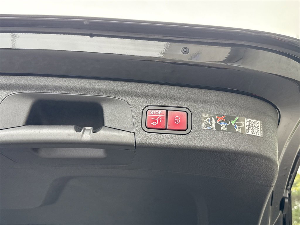 New 2026 Mercedes-Benz GLE 350 4MATIC image 16