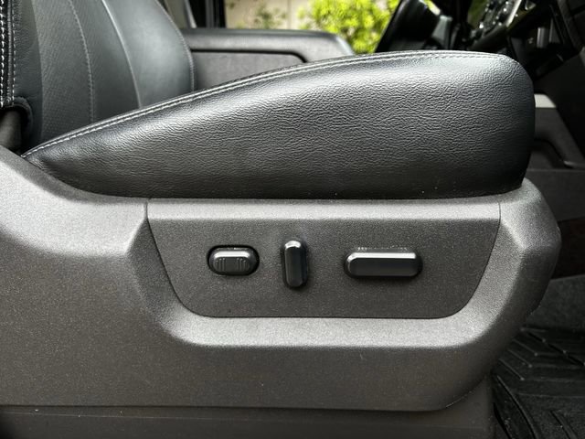 Used 2016 Ford F250 Lariat w/ Lariat Ultimate Package image 32