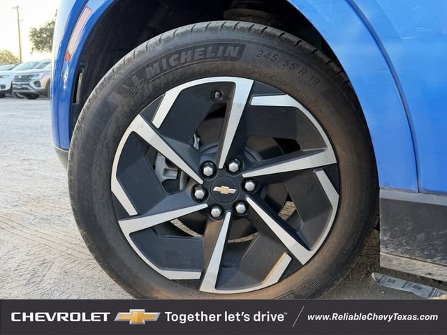 Used 2025 Chevrolet Equinox EV LT w/ Convenience Package FWD image 10