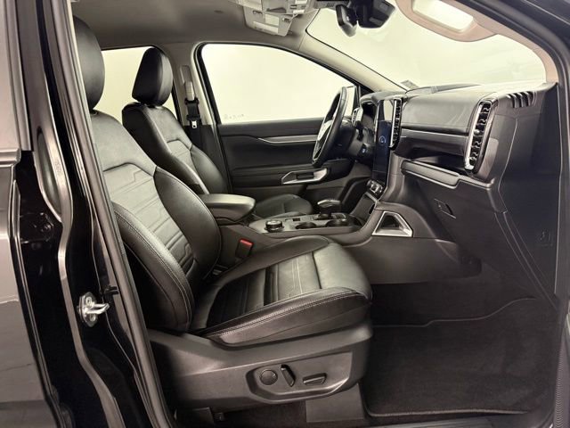 Used 2024 Ford Ranger Lariat w/ Advanced Towing Package image 33