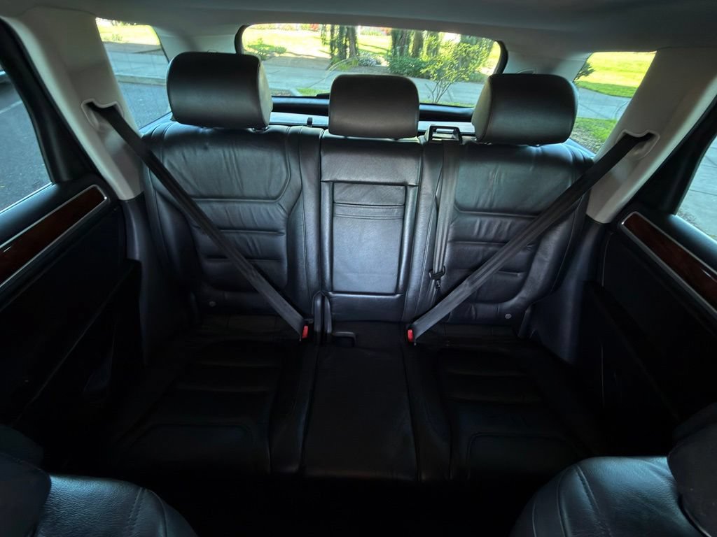 Used 2014 Volkswagen Touareg VR6 AWD/4WD image 36
