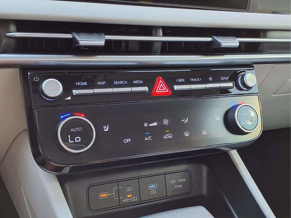 New 2026 Hyundai Tucson SEL image 14