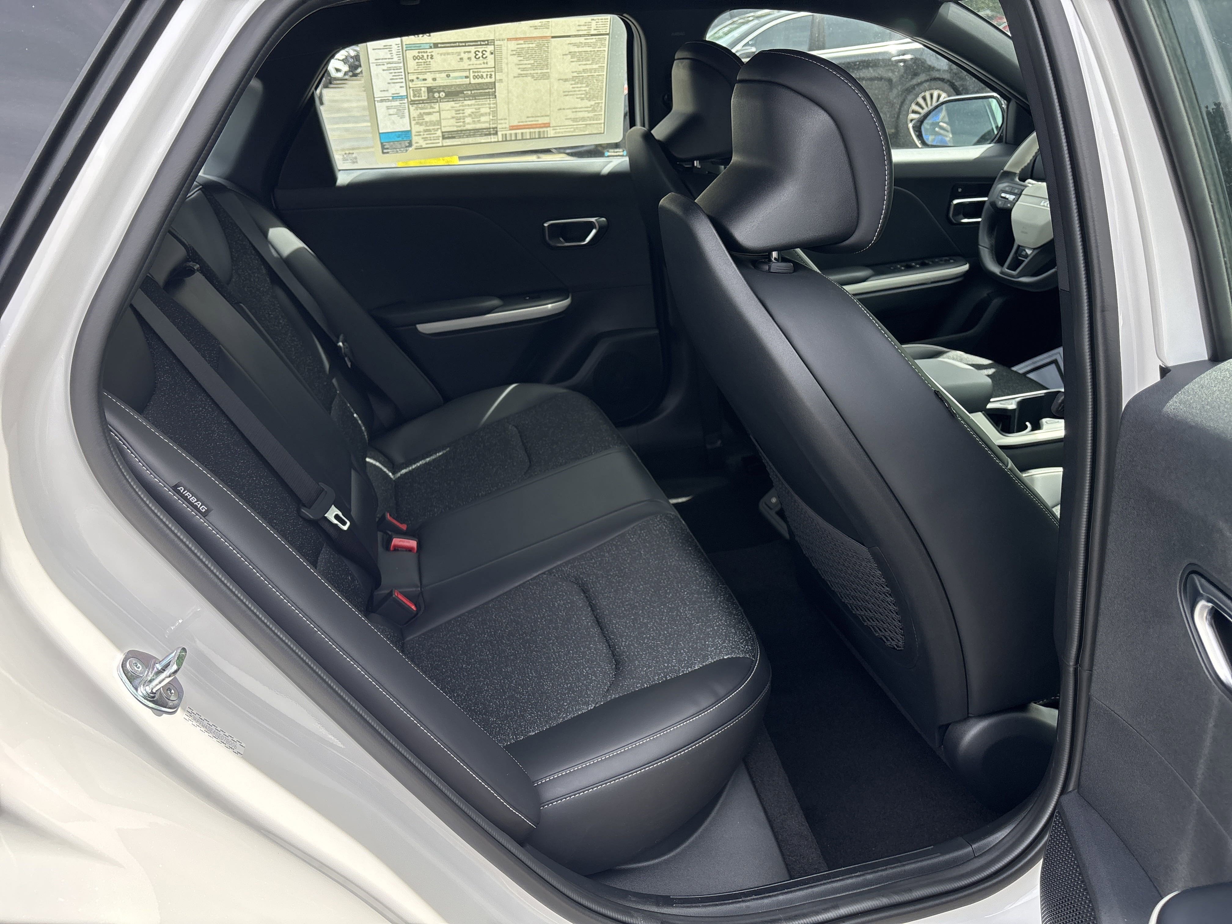 New 2025 Kia K4 GT-Line image 31