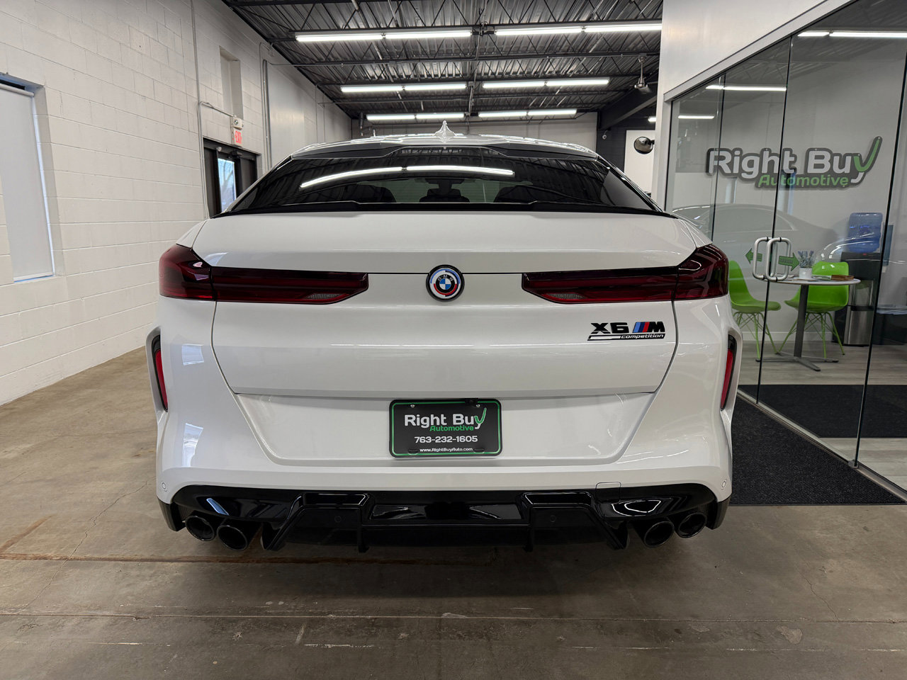 Used 2023 BMW X6 M Competition image 5