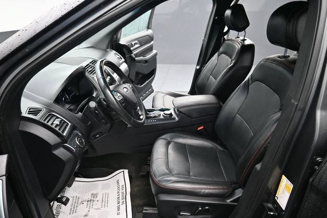 Used 2017 Ford Explorer Sport AWD/4WD image 17